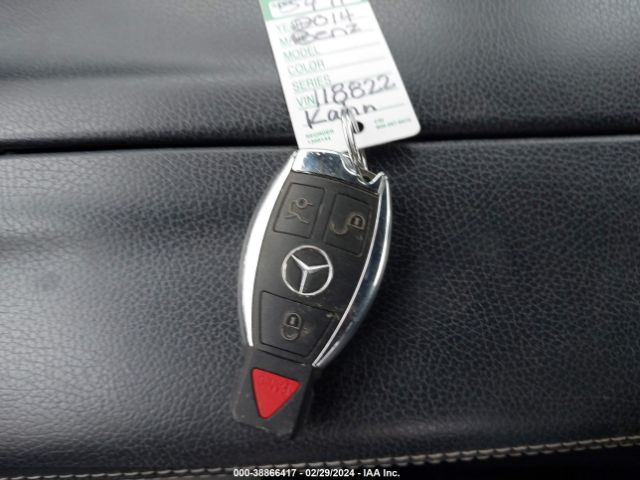 WDDLJ9BBXEA118822 Mercedes-Benz Cls 550 4matic