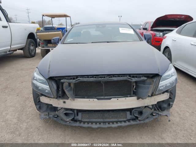 WDDLJ9BBXEA118822 Mercedes-Benz Cls 550 4matic