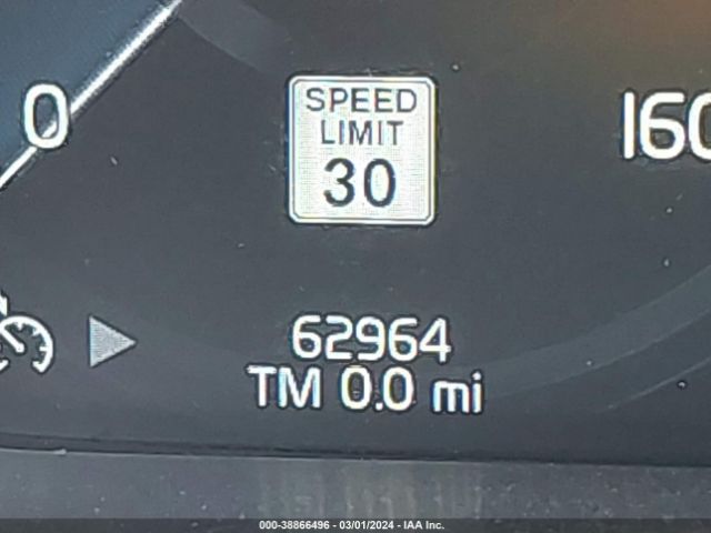 YV4A22RK5K1366495 Volvo Xc60 T6 Momentum