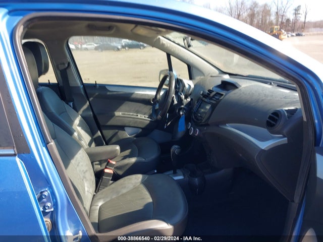 Chevrolet Spark 2lt Auto 2014 KL8CF6S96EC412013 Image 5