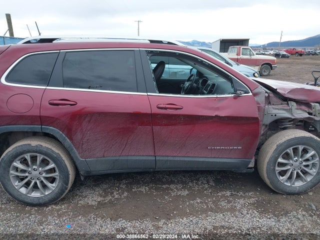 1C4PJMLB1MD207608 Jeep Cherokee Latitude Plus 4x4
