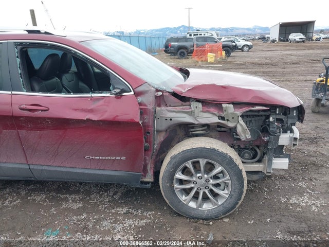 1C4PJMLB1MD207608 Jeep Cherokee Latitude Plus 4x4