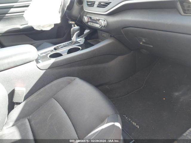1N4BL4DW3LN300571 Nissan Altima Sv Intelligent Awd
