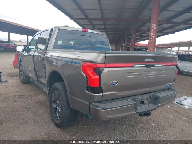 Ford F-150 Lightning Lariat 2023 1FTVW1ELXPWG06085 Image 3