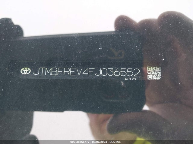 Toyota RAV4 LE 2015 JTMBFREV4FJ036552 Image 18