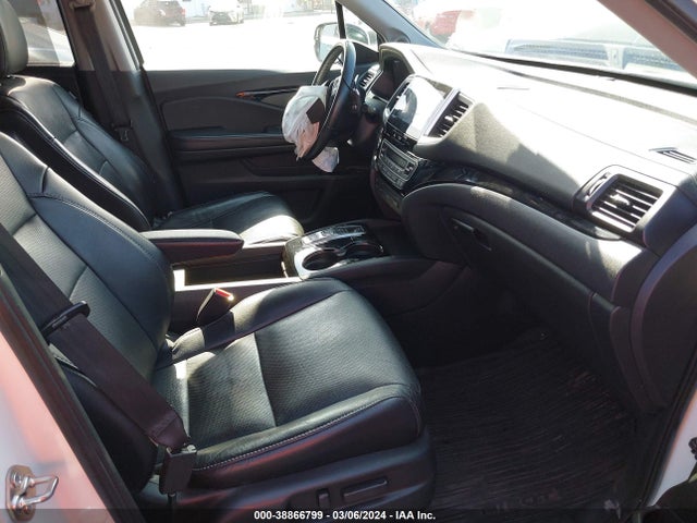 Honda Pilot Elite 2016 5FNYF6H01GB055478 Image 5