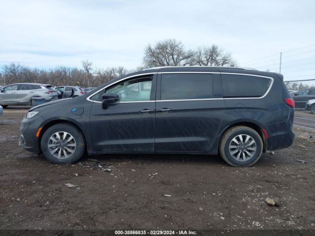 2C4RC1L77MR578346 Chrysler Pacifica Hybrid Touring L