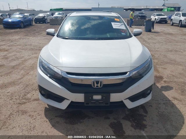 Honda Civic Touring 2018 JHMFC1F98JX029458 Image 13