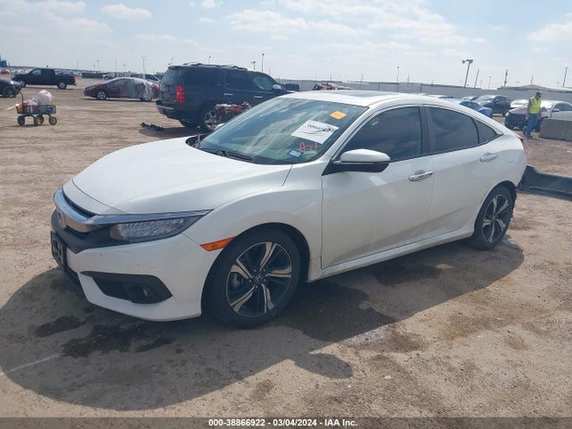 Honda Civic Touring 2018 JHMFC1F98JX029458 Image 2
