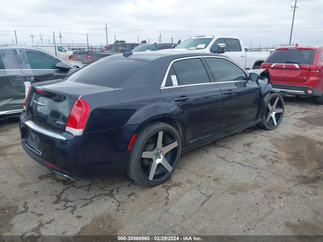 Chrysler 300 Limited 2015 2C3CCAAGXFH792575 Image 4