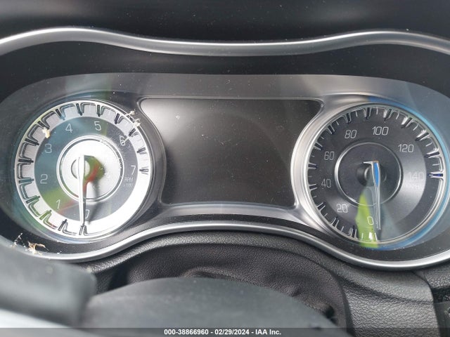 Chrysler 300 Limited 2015 2C3CCAAGXFH792575 Image 7