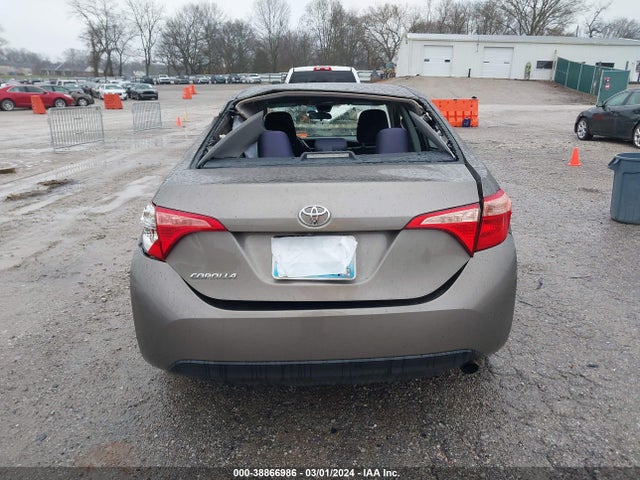 Toyota COROLLA LE 2017 5YFBURHE9HP581677 Image 16