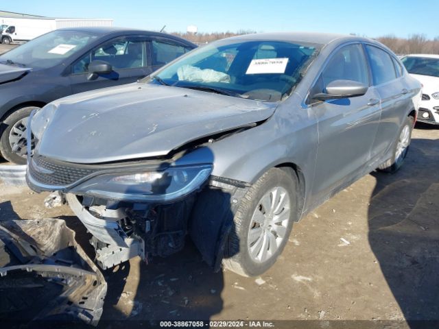 1C3CCCFB5FN618395 Chrysler 200 LX