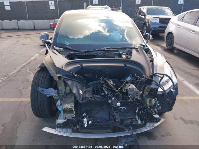Tesla Model 3 Long Range/mid Range/standard Range/standard Range Plus 2019 5YJ3E1EA3KF332962 Image 13