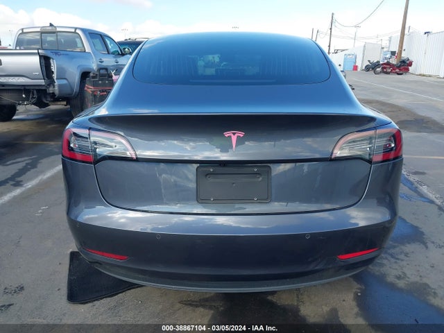 Tesla Model 3 Long Range/mid Range/standard Range/standard Range Plus 2019 5YJ3E1EA3KF332962 Image 17