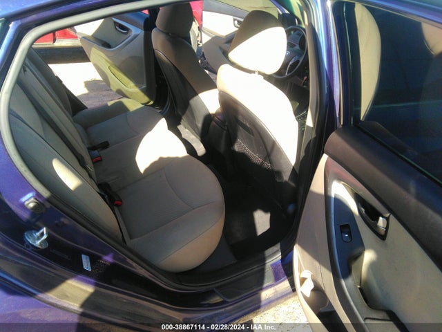 2014 HYUNDAI ELANTRA SE VIN: 5NPDH4AE3EH533028