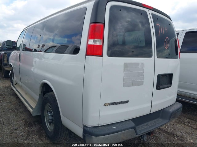 Chevrolet Express 2500 Lt 2017 1GAWGFFG7H1334148 Image 3