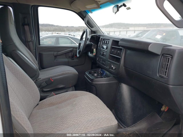 Chevrolet Express 2500 Lt 2017 1GAWGFFG7H1334148 Image 5