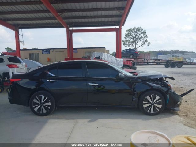 1N4BL4DV2MN317029 Nissan Altima Sv Fwd