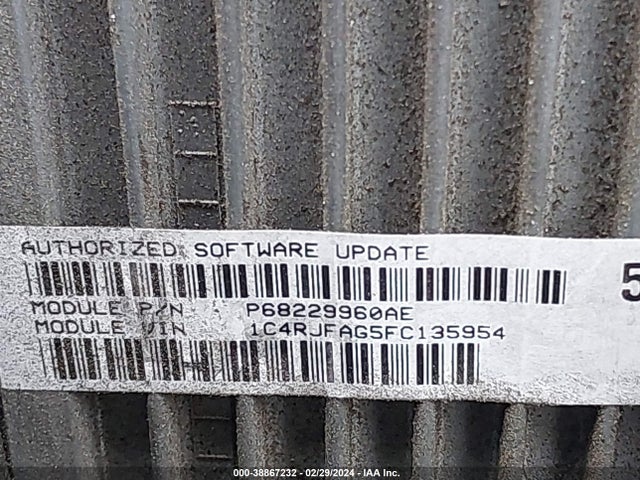 1C4RJFAG5FC135954 Jeep Grand Cherokee Altitude