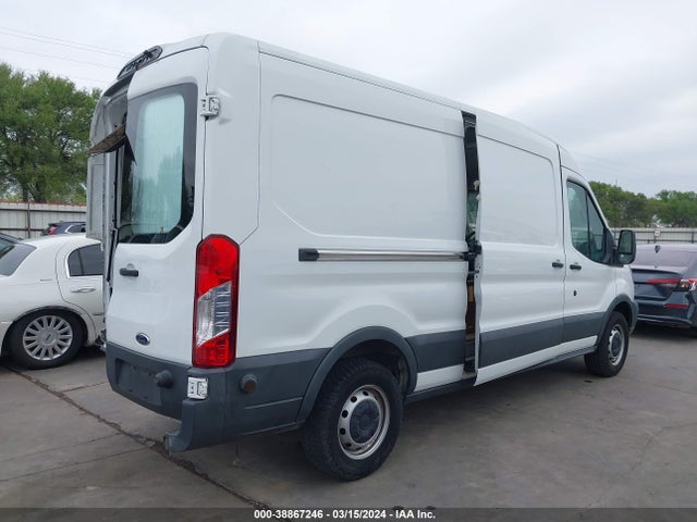 Ford Transit-150 2018 1FTYE2CM0JKA72062 Image 4