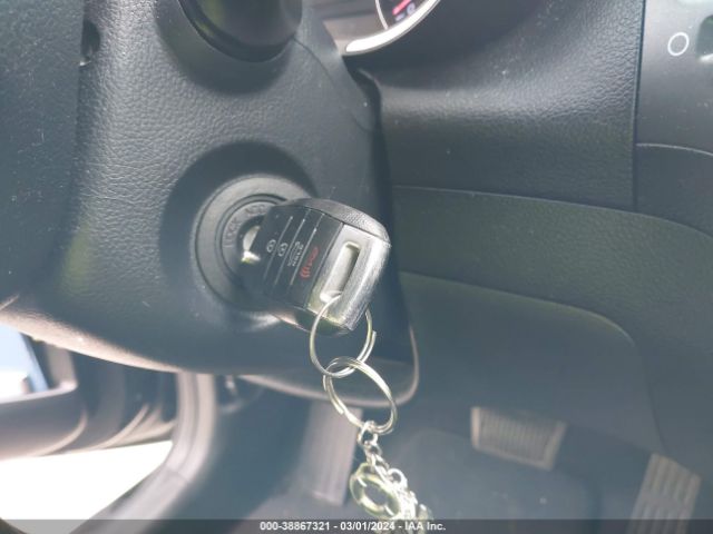 KNAFK4A65G5611215 KIA FORTE LX