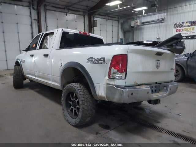 RAM 2500 Tradesman  4x4 6'4 Box 2018 3C6UR5CL2JG334142 Image 3