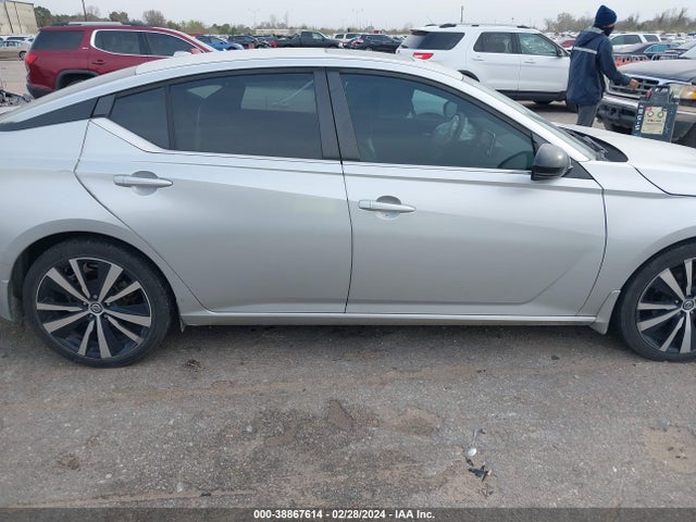 Nissan Altima 2.5 Sr 2019 1N4BL4CV1KC230779 Image 13