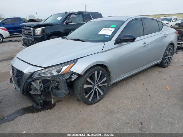 Nissan Altima 2.5 Sr 2019 1N4BL4CV1KC230779 Image 2