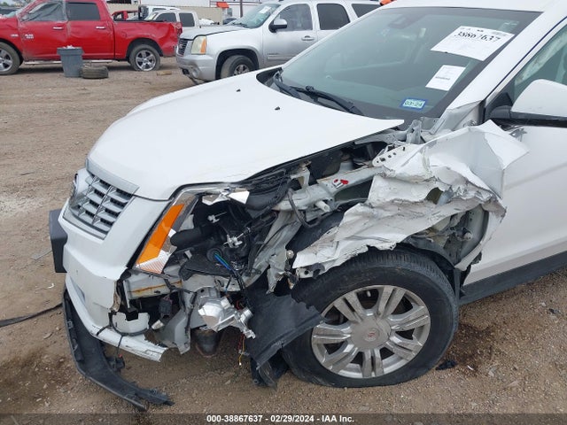 3GYFNBE38FS541626 Cadillac Srx Luxury Collection