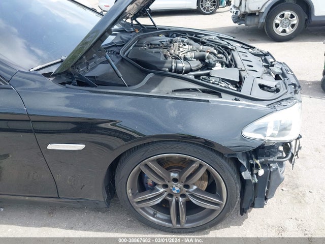 BMW 550i Xdrive 2014 WBAKP9C56ED693542 Image 17