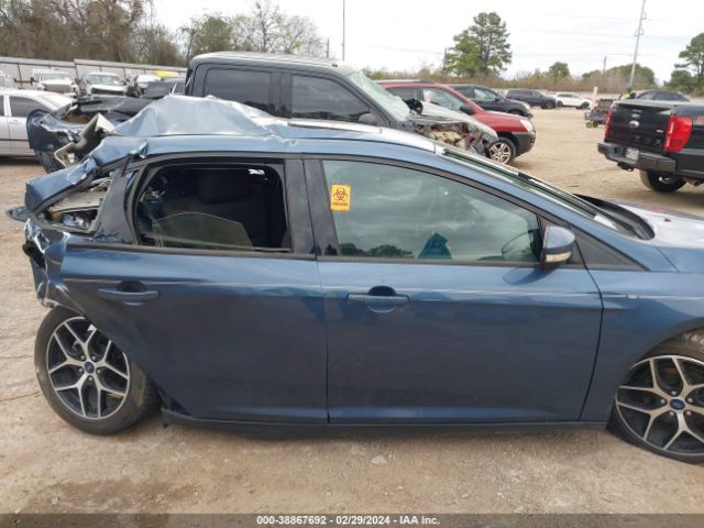 1FADP3H2XJL269276 Ford FOCUS SEL
