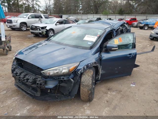 1FADP3H2XJL269276 Ford FOCUS SEL
