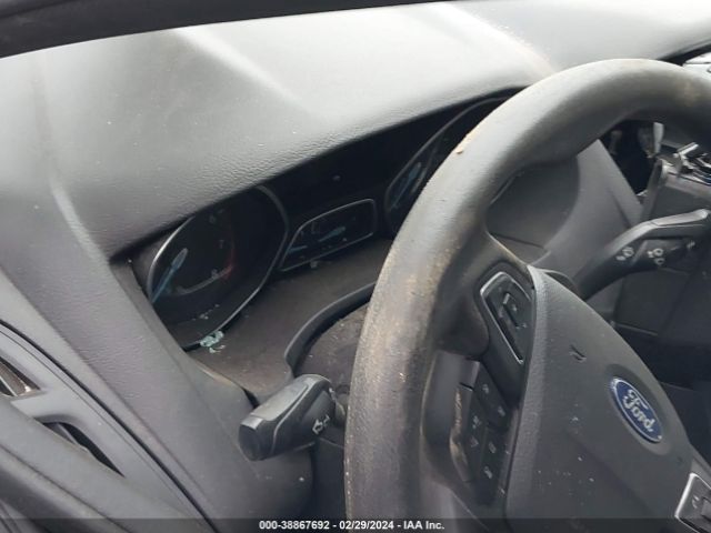 1FADP3H2XJL269276 Ford FOCUS SEL