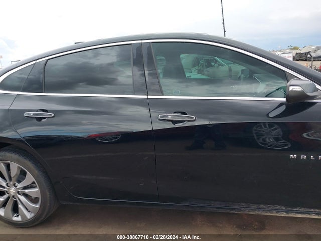Chevrolet Malibu Premier 2018 1G1ZE5SX0JF100462 Image 14