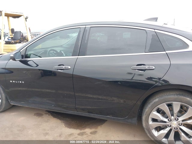 Chevrolet Malibu Premier 2018 1G1ZE5SX0JF100462 Image 15