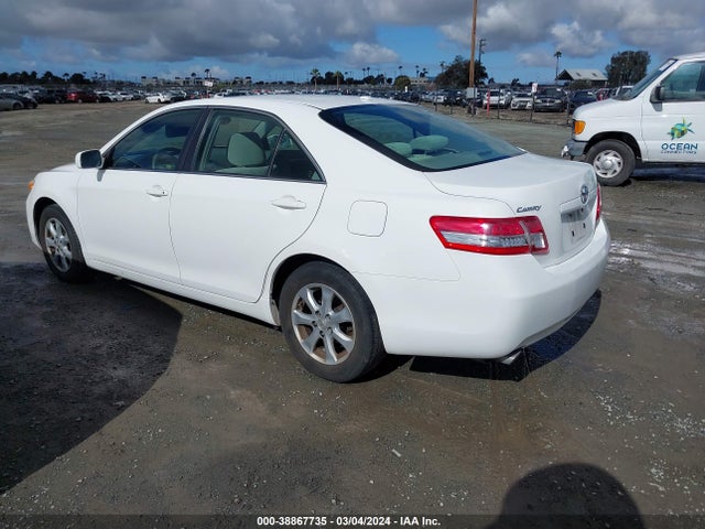 38867735 :رقم المزاد ، JTNBK3EK3B3050466 vin ، 2011 Toyota Camry Le V6 مزاد بيع