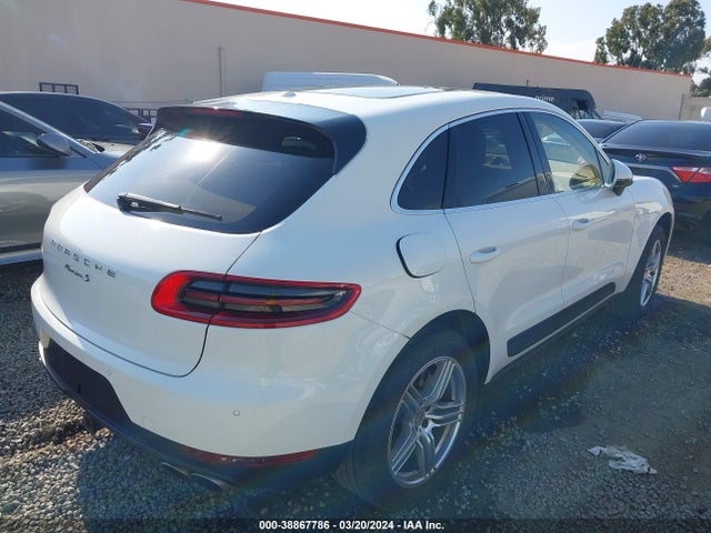 2015 PORSCHE MACAN WP1AB2A56FLB60720 Photo 3