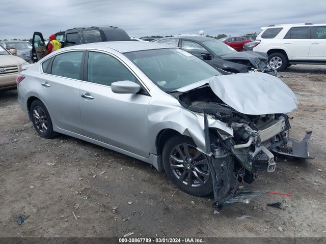 Nissan Altima 2.5 S 2015 1N4AL3AP8FC491892 Image 1
