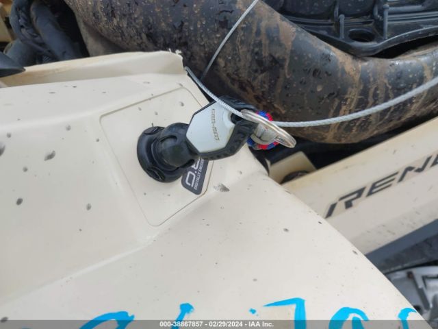 2022 CAN-AM RENEGADE 3JBMWAX46NJ001614 Photo 10