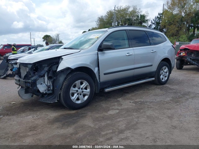 Chevrolet Traverse Ls 2016 1GNKRFKD9GJ288291 Image 2