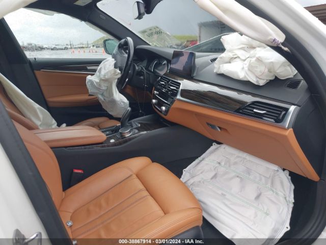 WBAJE5C58KG919438 BMW 540I