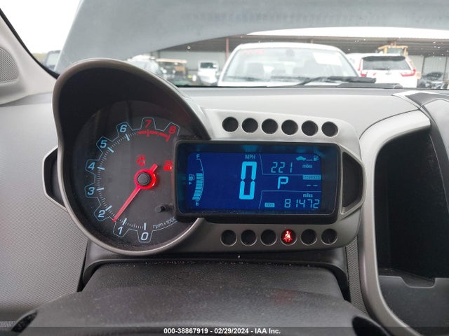 Chevrolet Sonic Ltz Auto 2015 1G1JE5SB8F4140163 Image 7