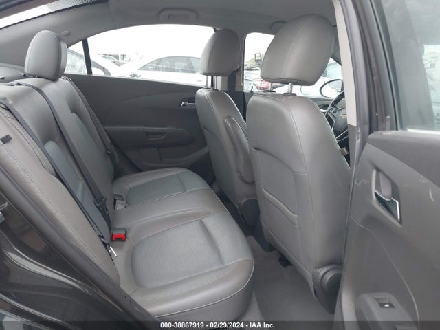 Chevrolet Sonic Ltz Auto 2015 1G1JE5SB8F4140163 Image 8
