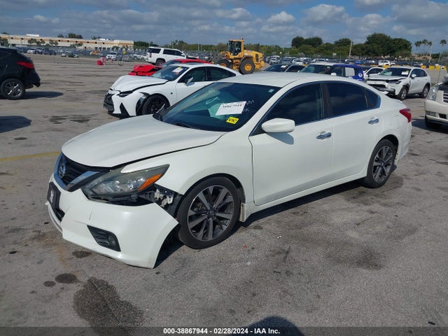 Nissan Altima 2.5 Sr 2016 1N4AL3AP7GC181251 Image 2