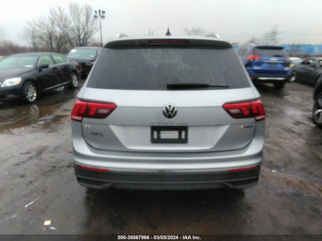 3VV2B7AX5NM126979 Volkswagen Tiguan 2.0t Se