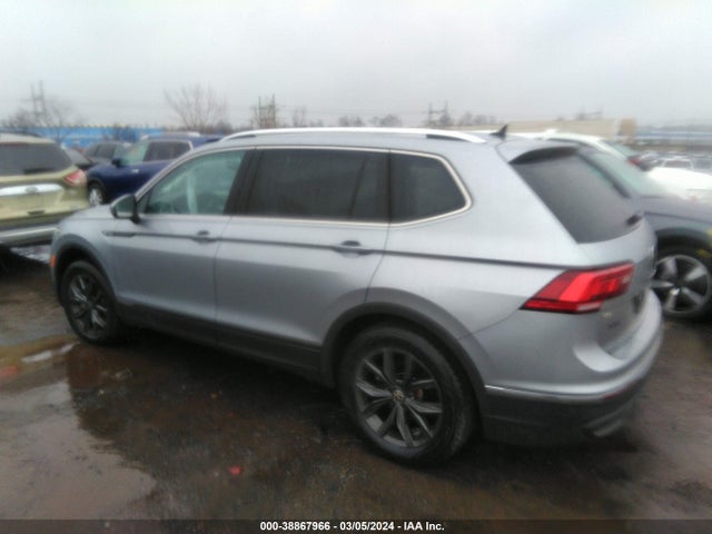 3VV2B7AX5NM126979 Volkswagen Tiguan 2.0t Se