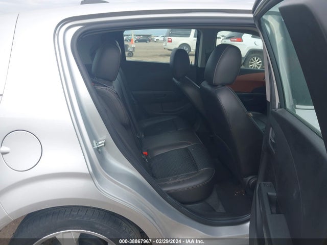 Chevrolet Sonic Ltz Auto 2015 1G1JE6SBXF4203902 Image 8