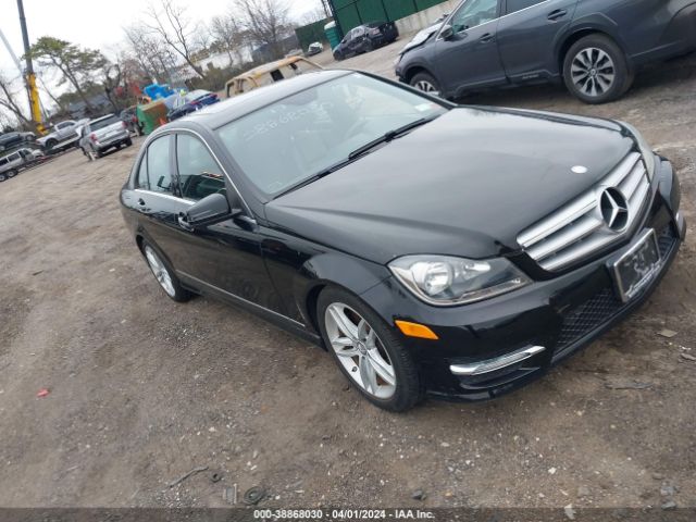 38868030 :رقم المزاد ، WDDGF8AB9EA942700 vin ، 2014 Mercedes-benz C 300 Luxury 4matic/sport 4matic مزاد بيع