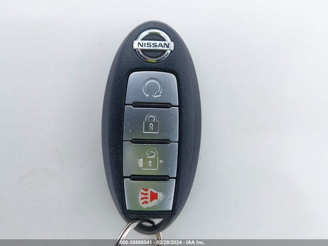 Nissan ROGUE SV 2017 JN8AT2MT6HW380762 Image 11